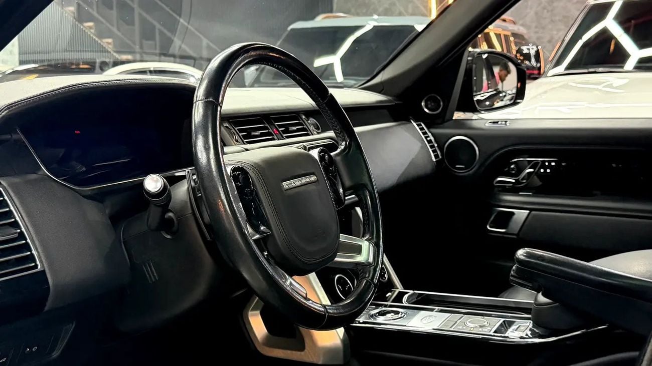 Land Rover Range Rover VOGUE