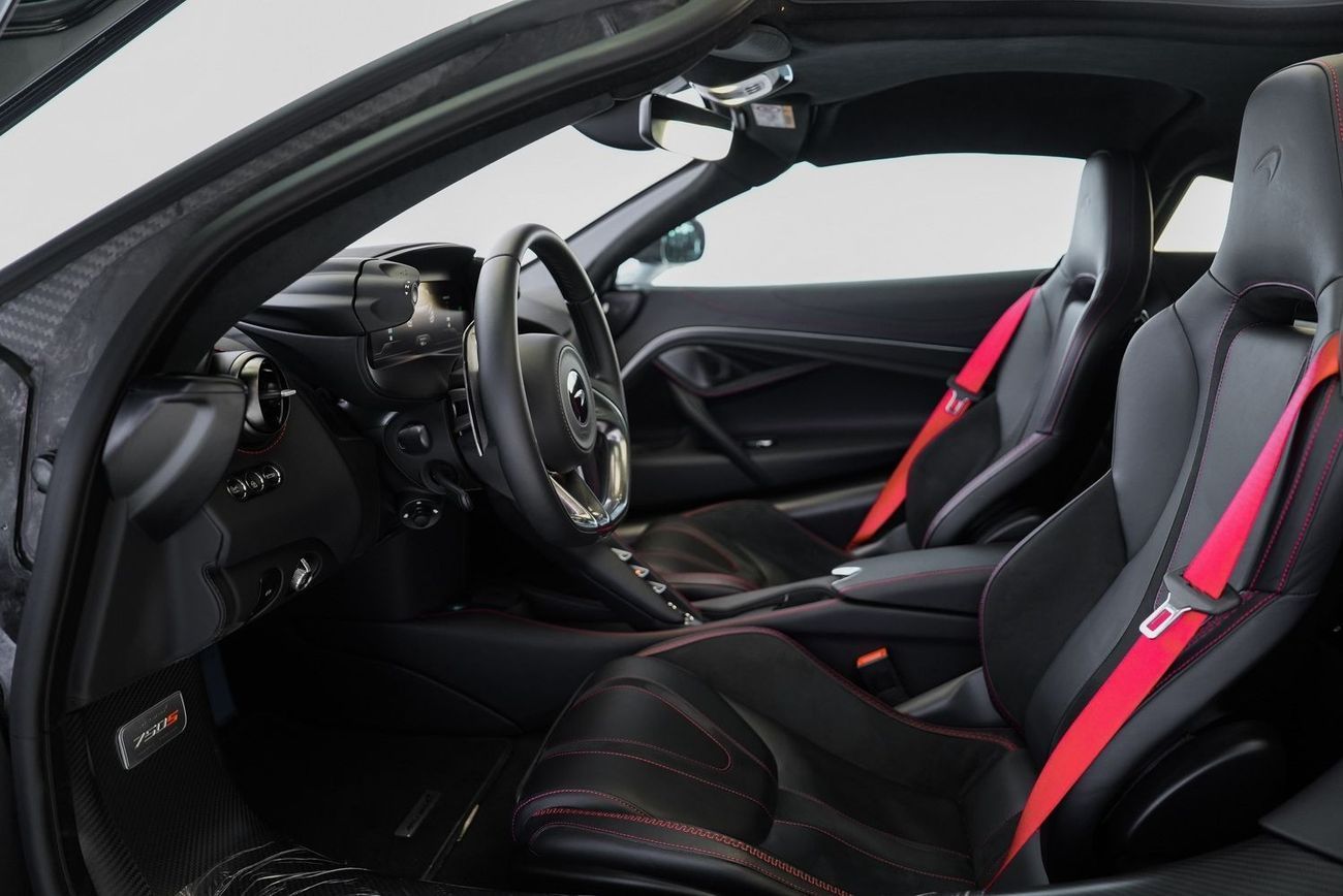 مكلارين 750S McLaren 750 S