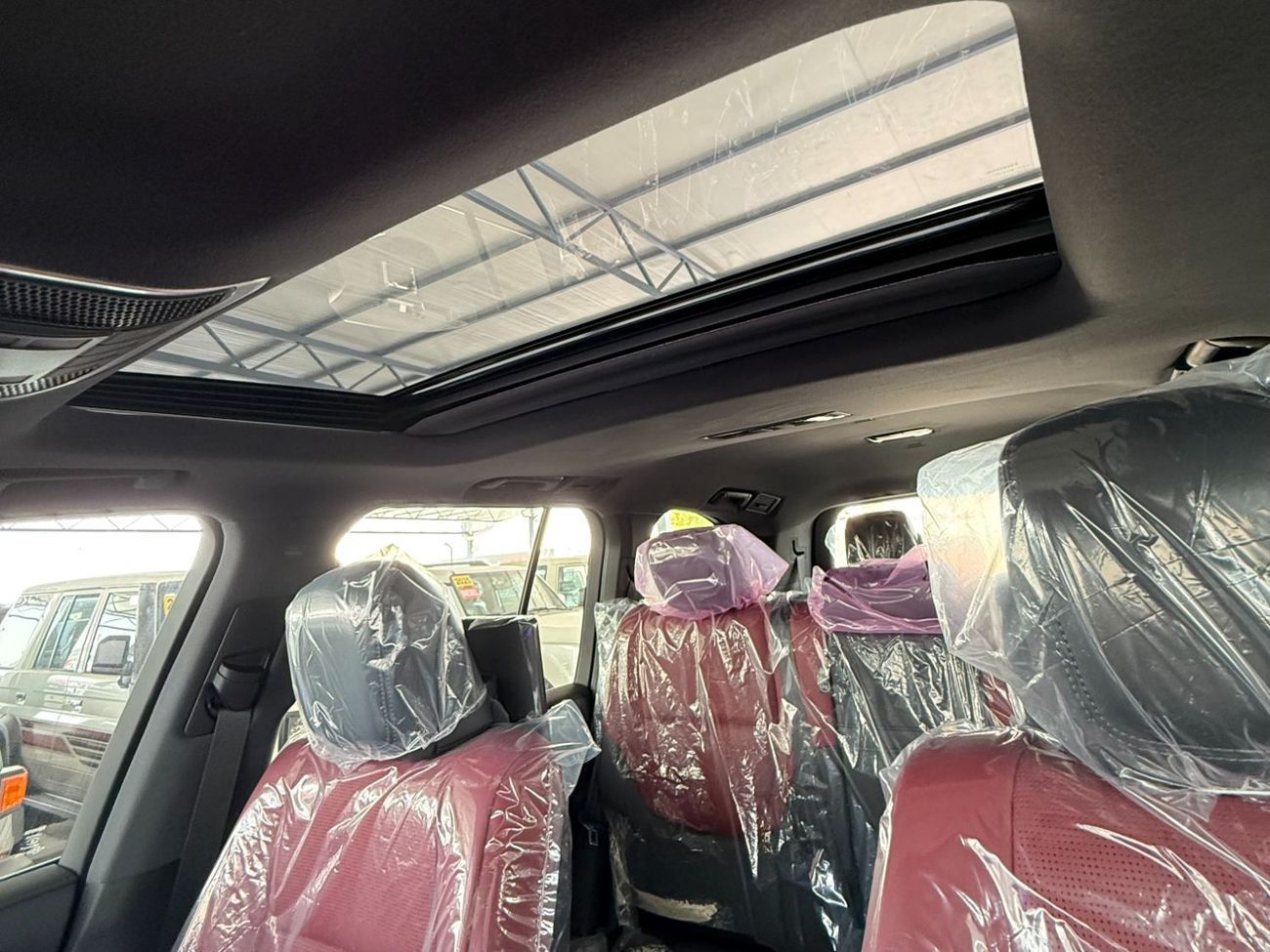 Toyota Land Cruiser VXR 3.5 HYBRID TWIN TURBO **التصدير فقط خارج الخليج**EXPORT ONLY**