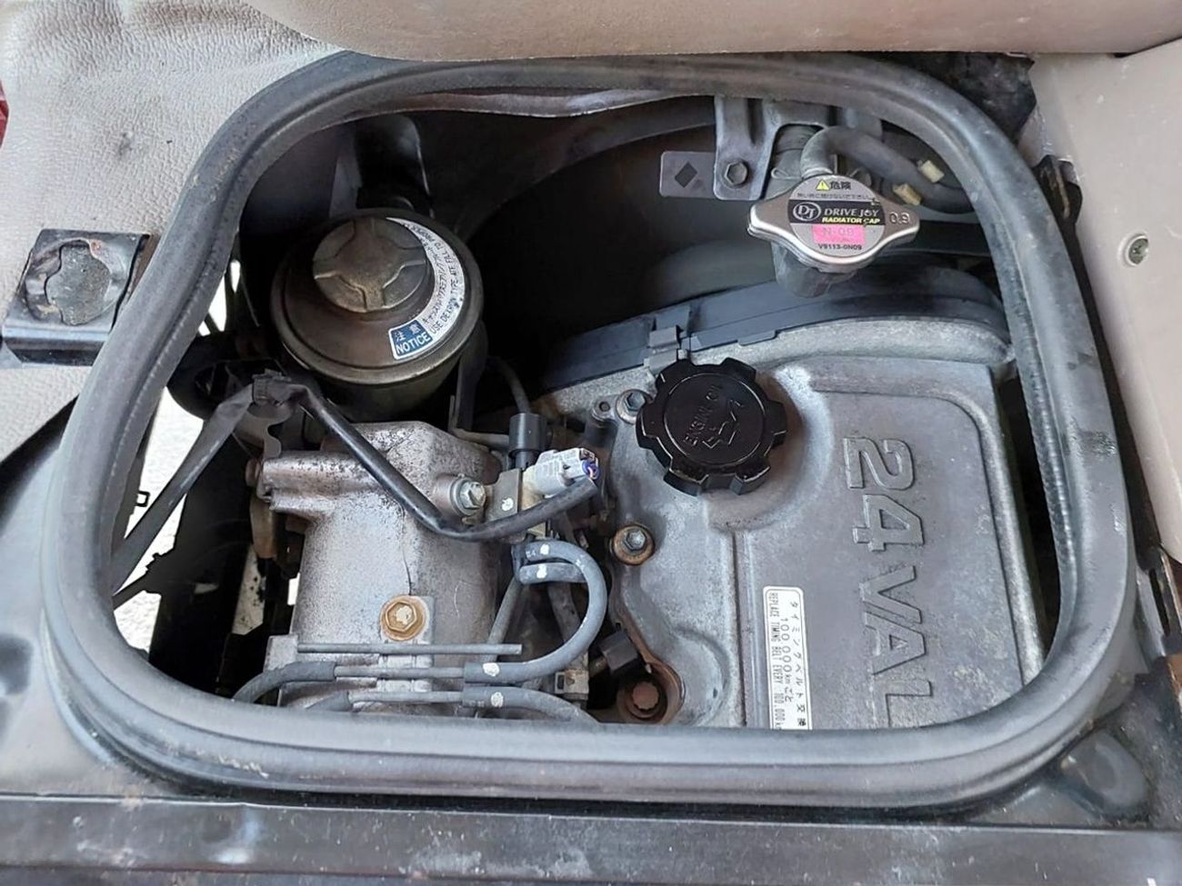 Toyota Coaster TOYOTA COASTER BUS RHD 1997 MODEL 4.1 L DIESEL AUTOMATIC(PM02631)