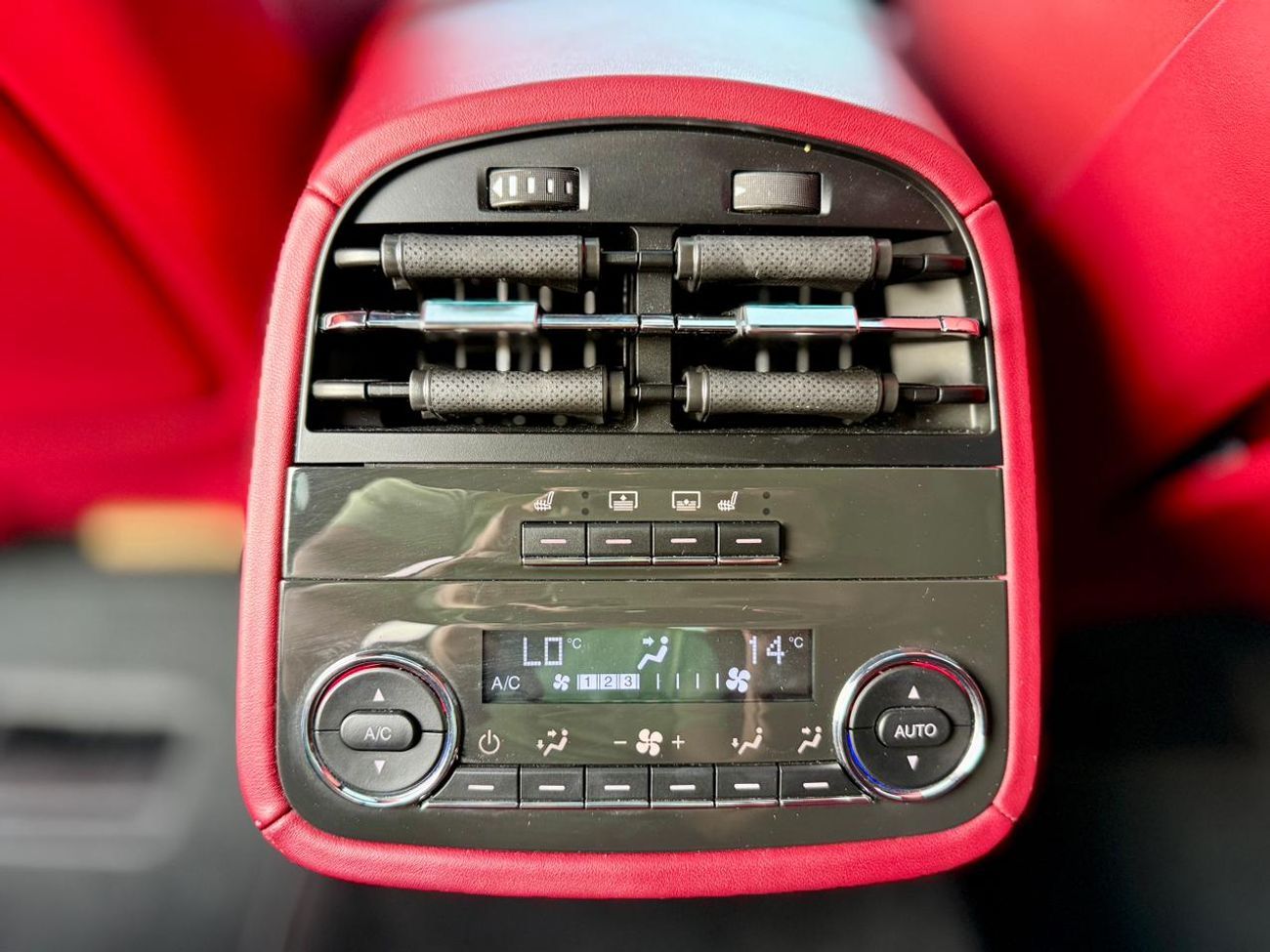 مازيراتي كواتروبورتي S Q4 3.0L (410 HP)