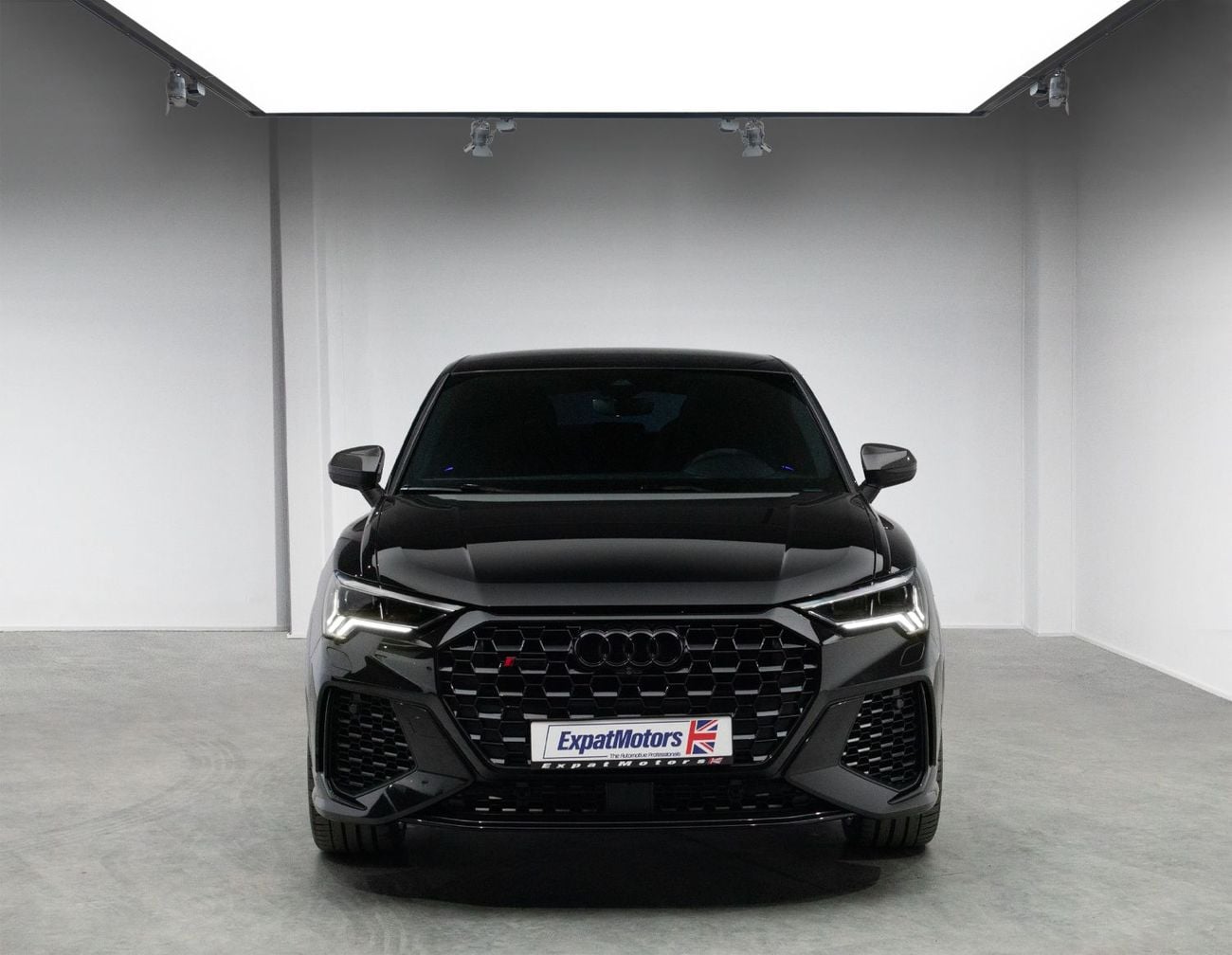 أودي RSQ3 Sportback TFSI quattro 2.5L