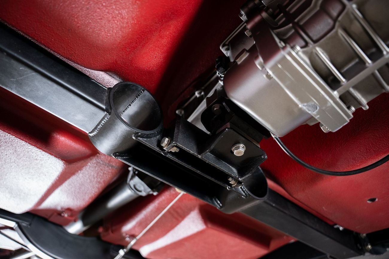 شيفروليه كورفت Stingray GM502 Hogan Intake 5 Speed Pro Touring Restomod