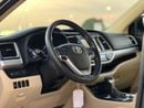 Toyota Highlander 2019 Toyota Highlander Le Plus 3.5L V6 - Rear Camera - 7 Leather Seat- Auto Trunk