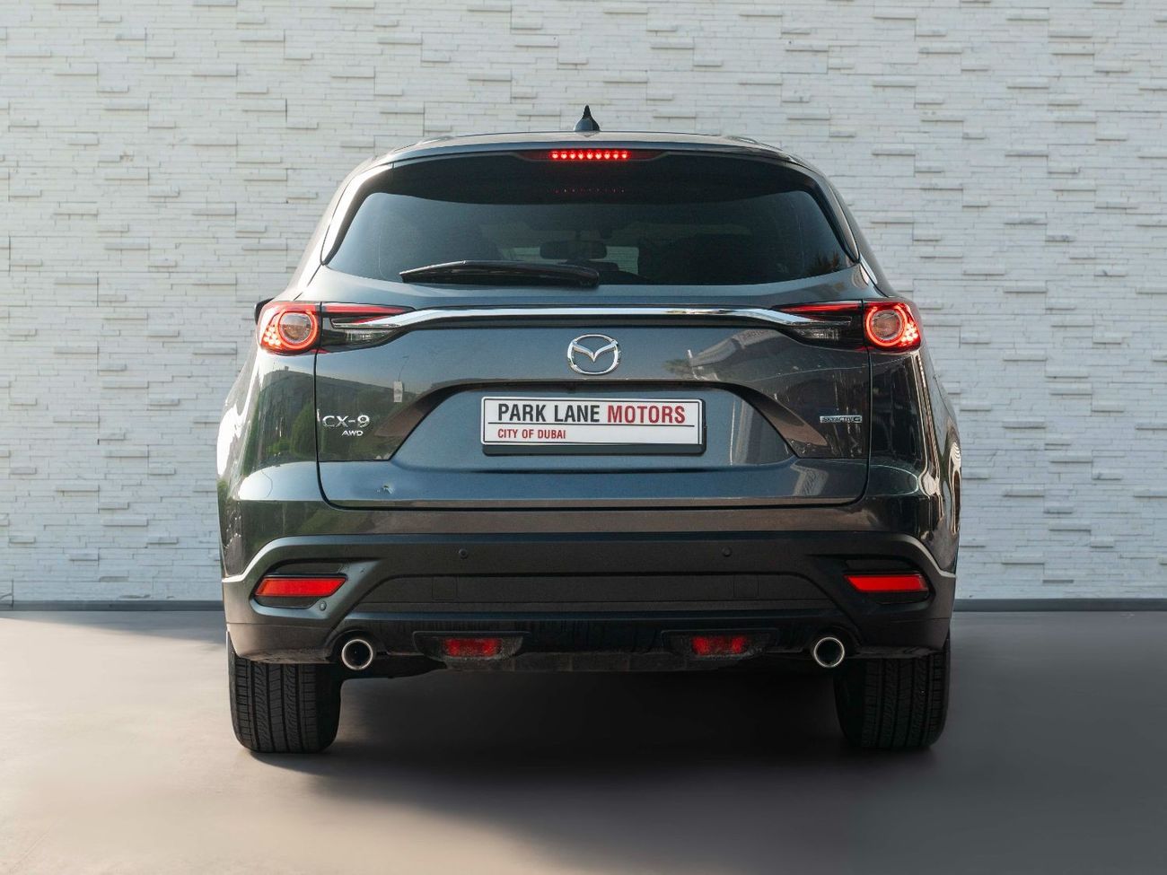 Mazda CX9 AED 2,123 PM • CX-9 AWD GT • ONLY 6,000 KMS • OFFICIAL MAZDA WARRANTY AND SERVICE PLAN UNTIL 2028