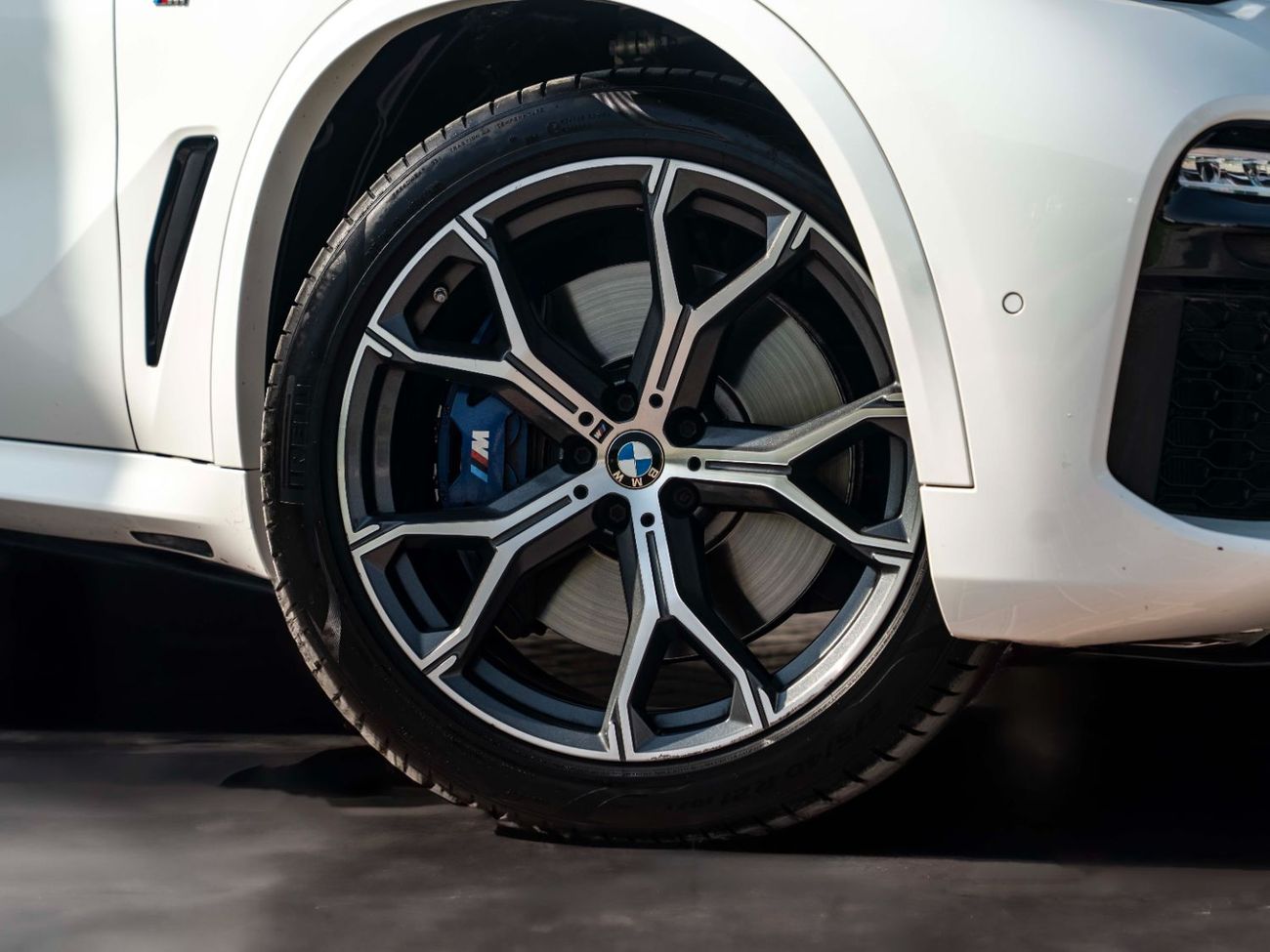 بي أم دبليو X5 40i M Sport 3.0L