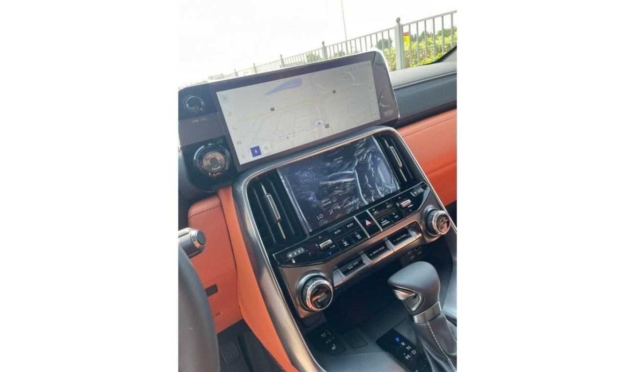 Lexus LX 600 Lexus LX600 VIP