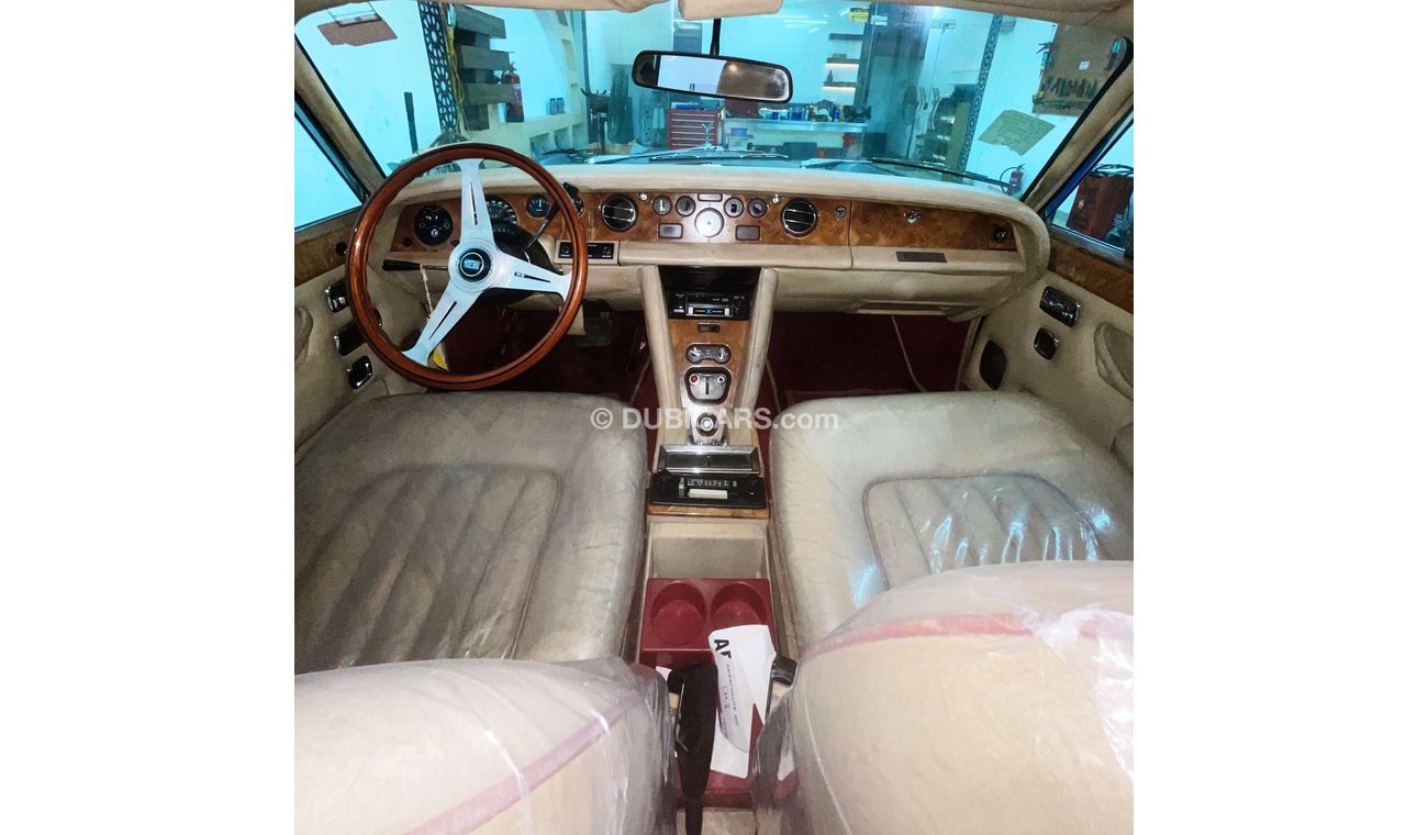 Rolls-Royce Silver Shadow