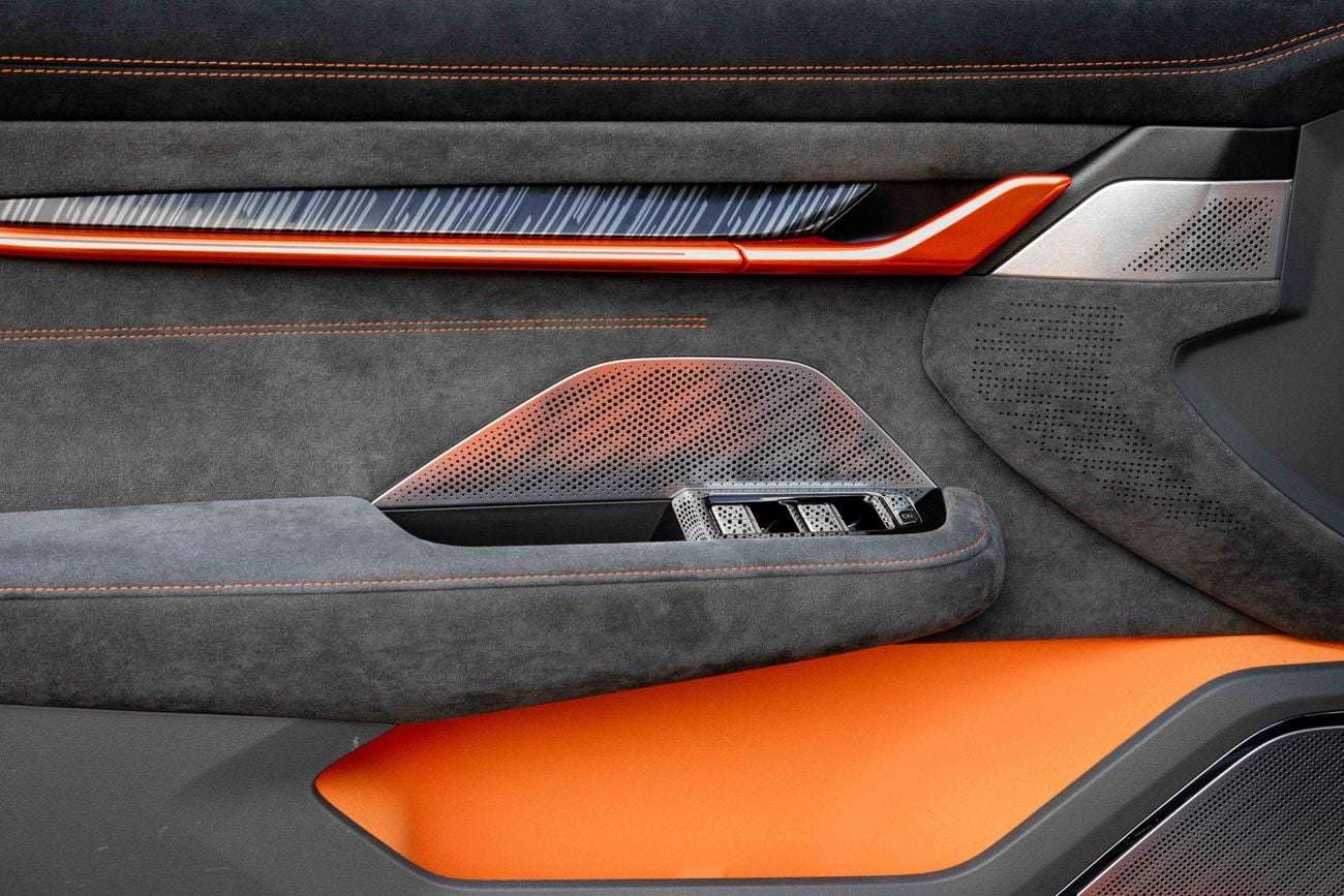 Zeekr 001 001 Flagship Carbon Edition | 3,917 P.M | 0% Downpayment | ZEEKR WARRANTY!