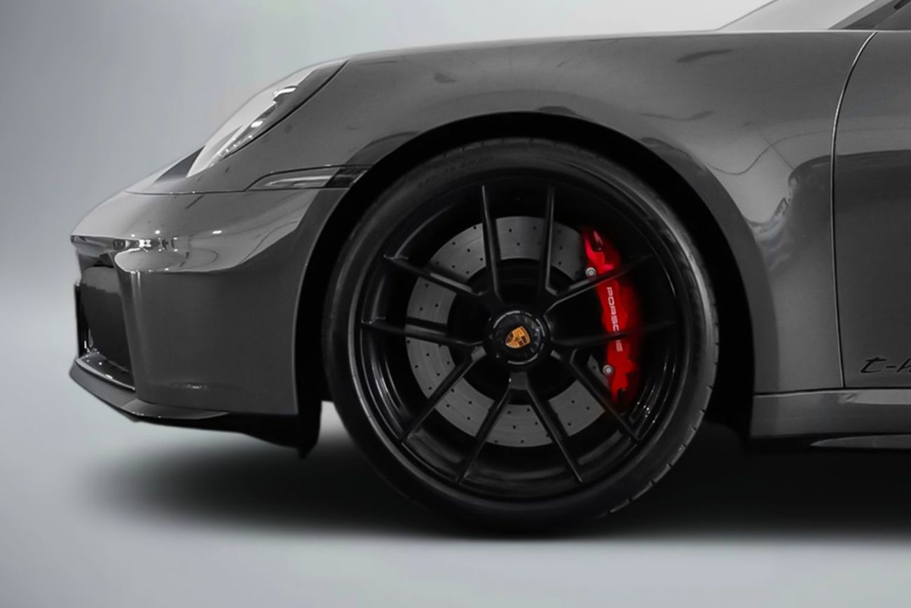 Porsche 911 Carrera 992.2 911 GTS T-Hybrid