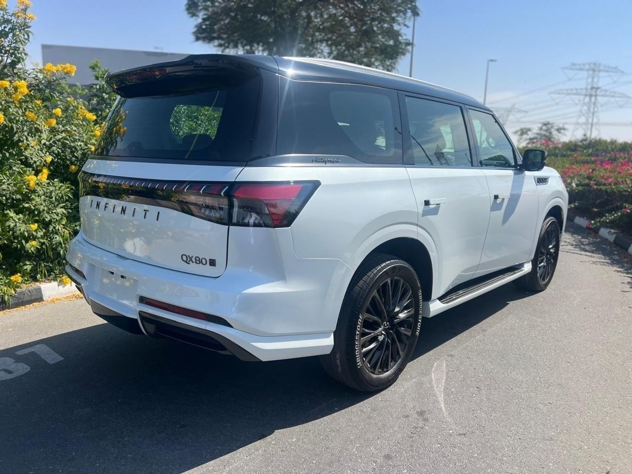 Infiniti QX80 Autograph Bench Chairs 3.5L