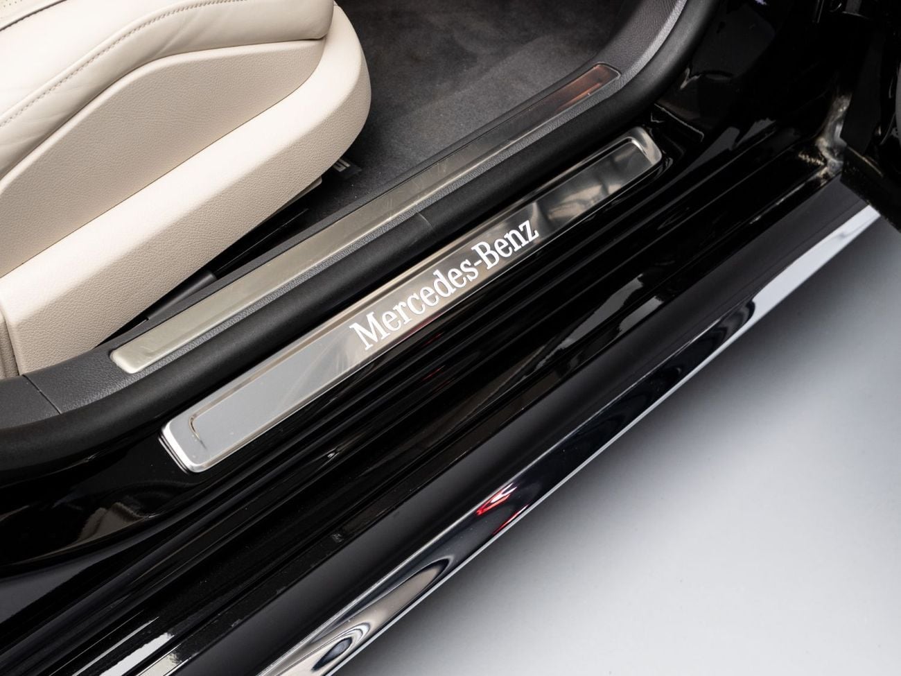 مرسيدس بنز S 500 2024 Mercedes S Class 500, 442bhp, 3.0L TC I6, 9 Speed Auto