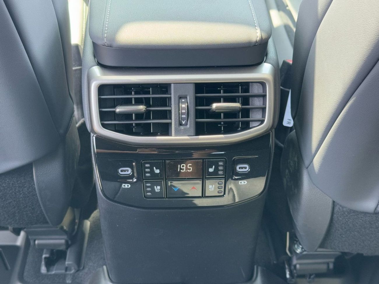 Lexus RX 500h 2025 Lexus RX500H 2.4L Turbo in-line Hybird Black Line Specal Edition Brand New