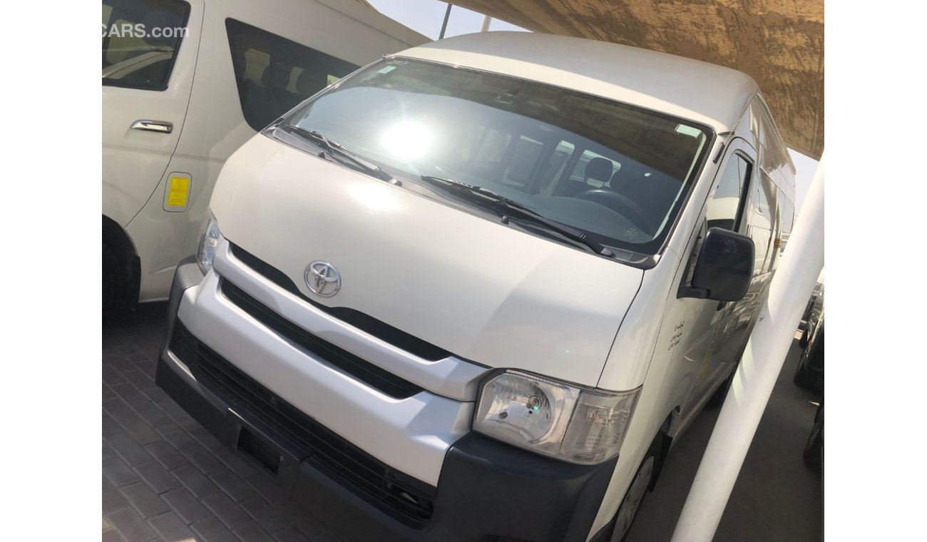 Toyota Hiace Toyota Hiace Highroof Bus GL 15 seater, Model:2017. Free of accident