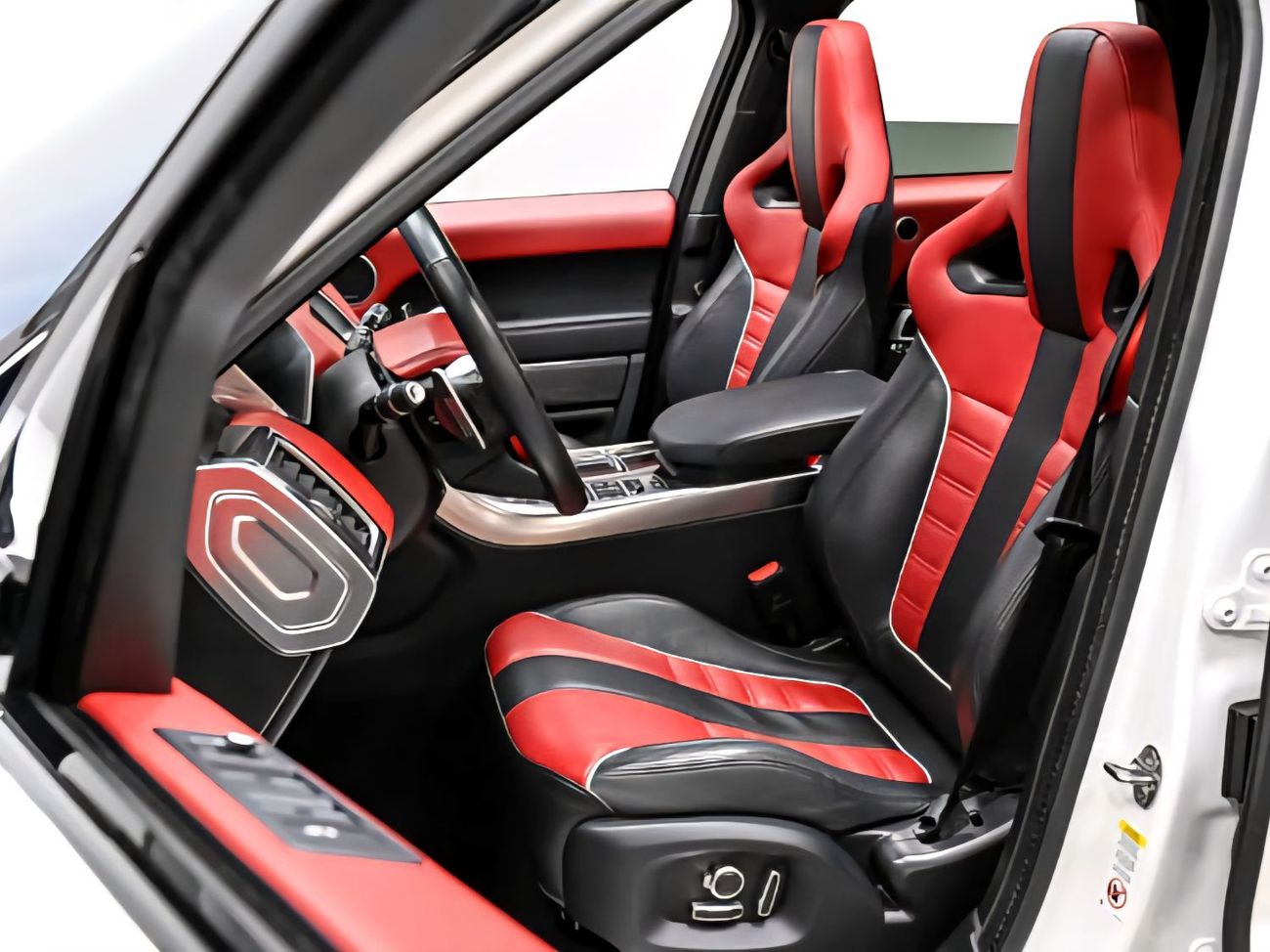 Land Rover Range Rover Sport SVR 5.0L (575 HP) 4WD