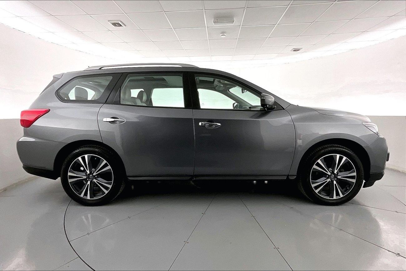 نيسان باثفايندر SL | ضمان مجاني لمدة عام | 0 دفعة أولى