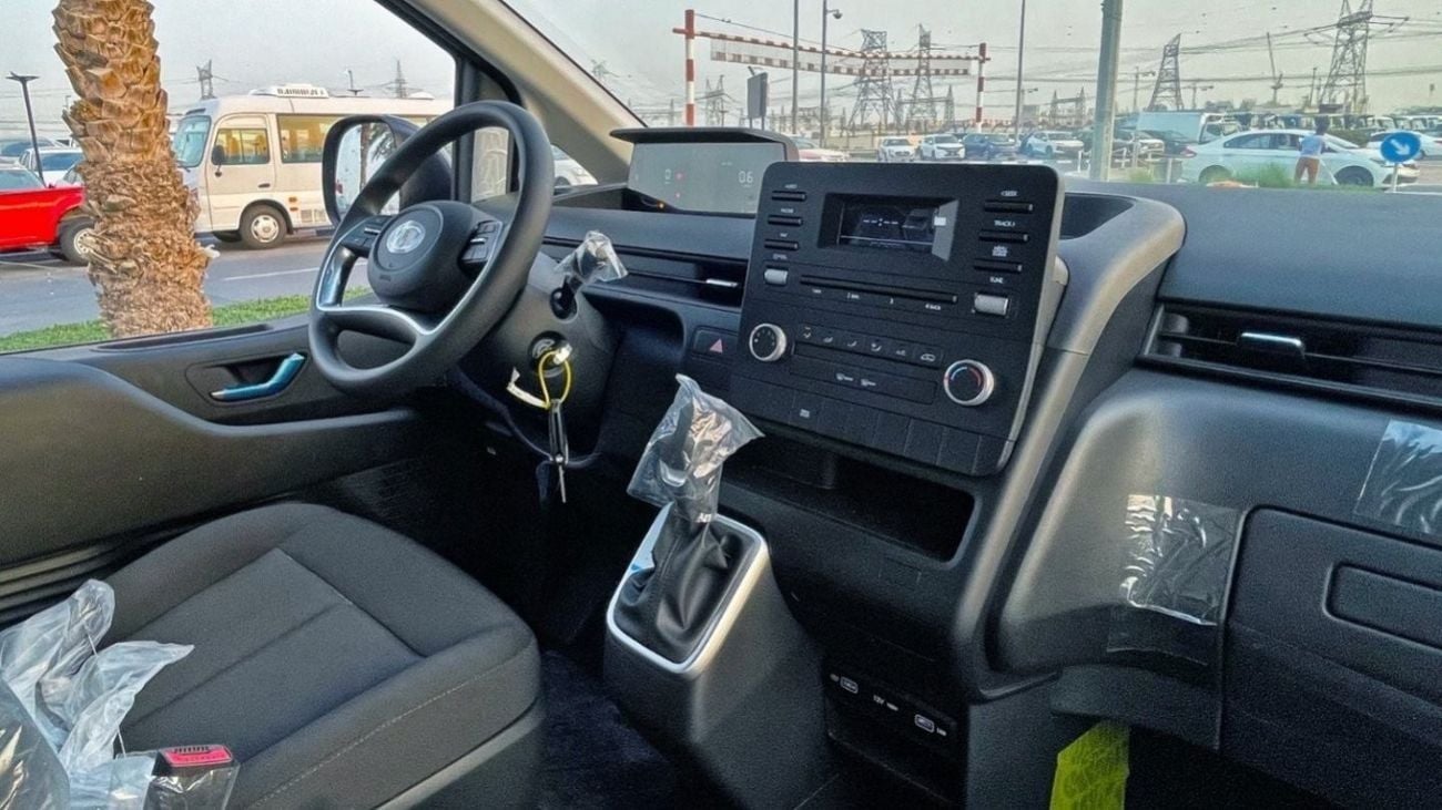 Hyundai Staria 3.5 L Cargo van Automatic