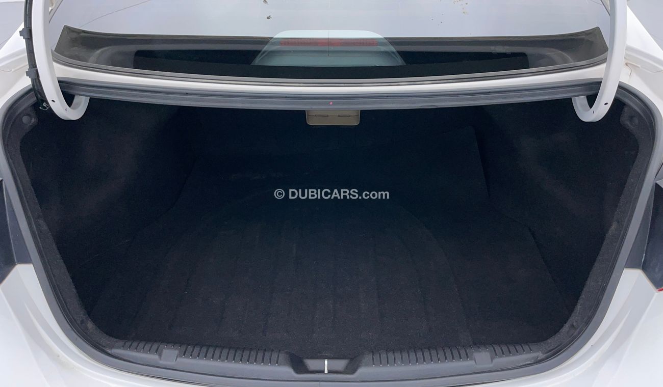 Hyundai Elantra GL 1.8 | Zero Down Payment | Free Home Test Drive