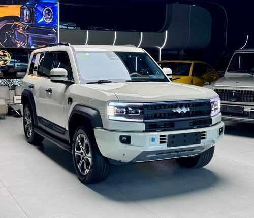 BYD Leopard 5 Leopard 5 2025 white color