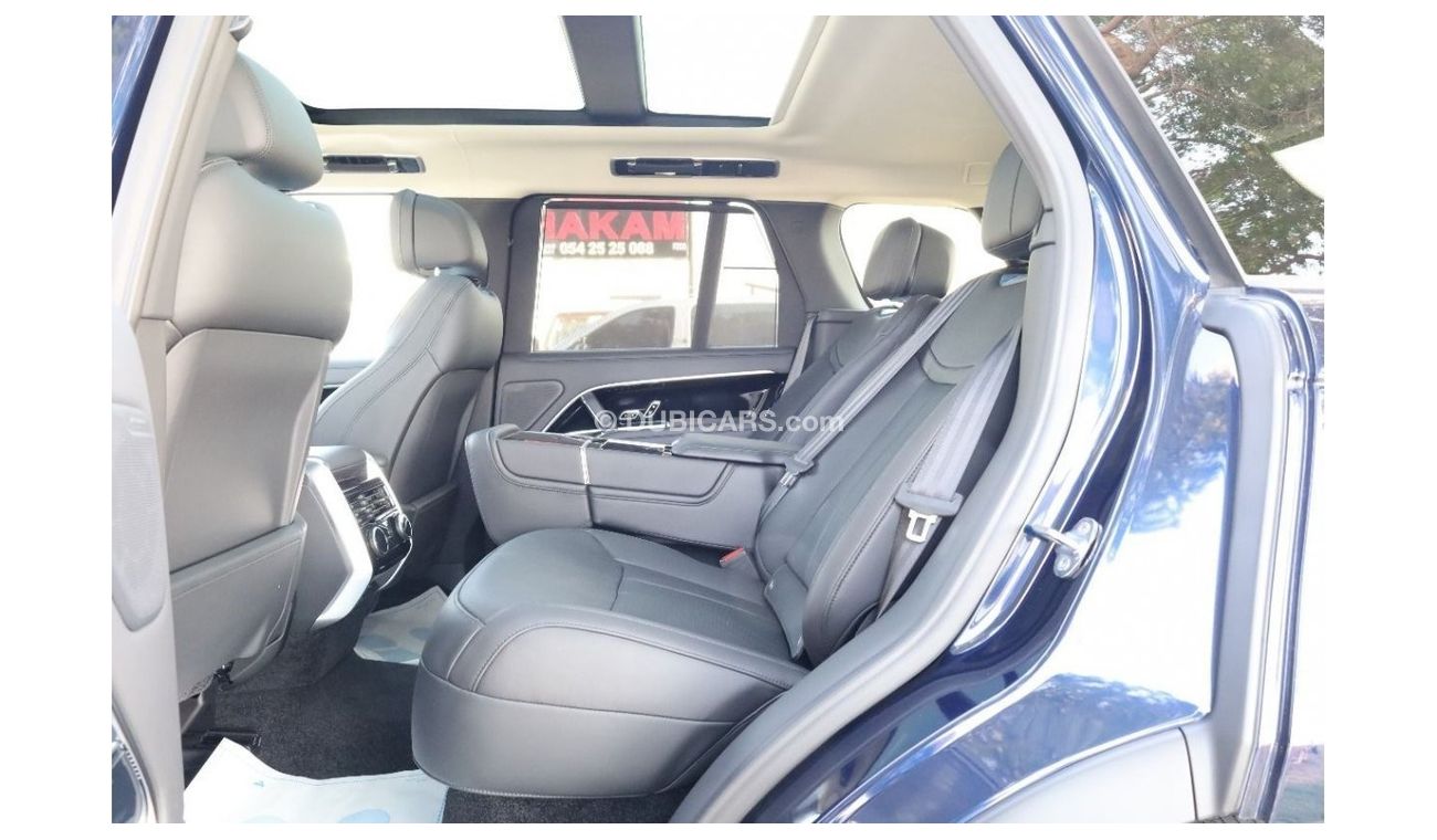 Land Rover Range Rover LAND_ROVER_RANG_ROVER_AUTOBIOGRAGHY_4.4L_2023_FULL_OPTIONS