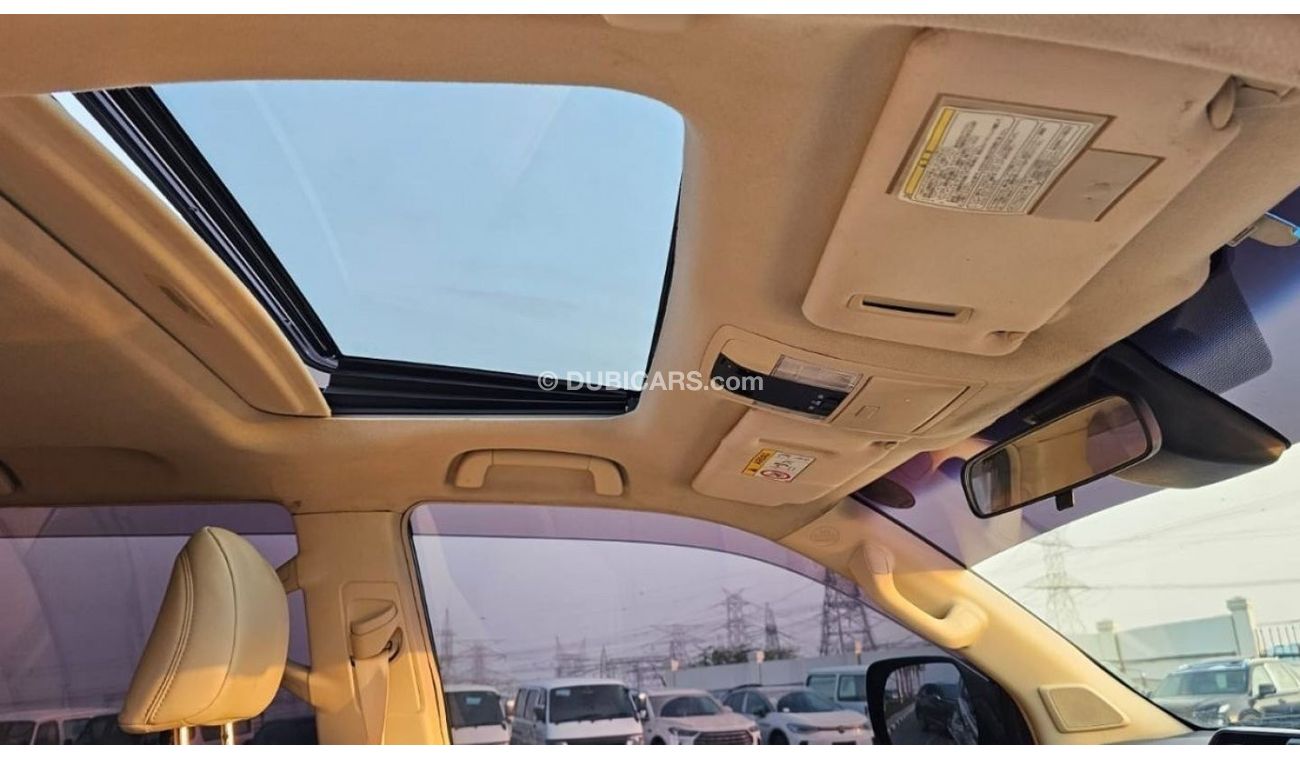 Toyota Prado 2.8L Diesel | RIGHT-HAND-DRIVE | PREMIUM BEIGE INTERIOR | DOWNHILL ASSIST | SUN ROOF | ELECTRIC SEAT