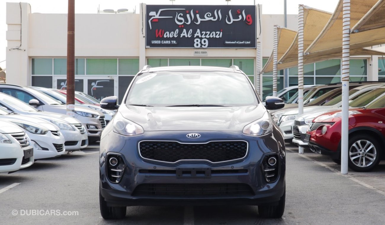 كيا سبورتيج Pre-owned Kia Sportage for sale in Sharjah. Grey/Silver 2018 model, available at Wael Al Azzazi Shar