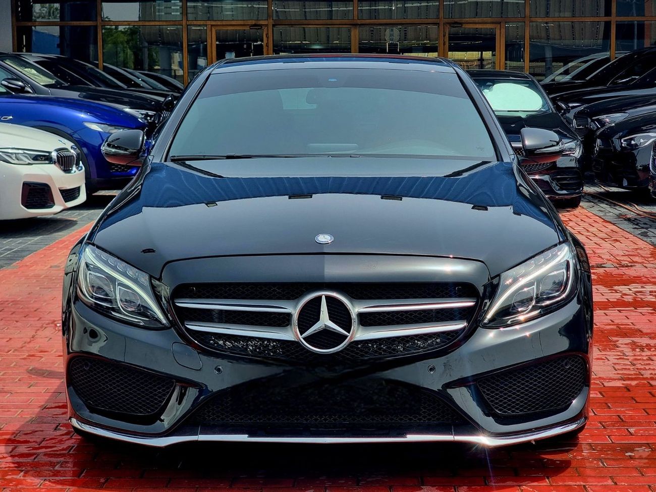 مرسيدس بنز C 200 AMG باك