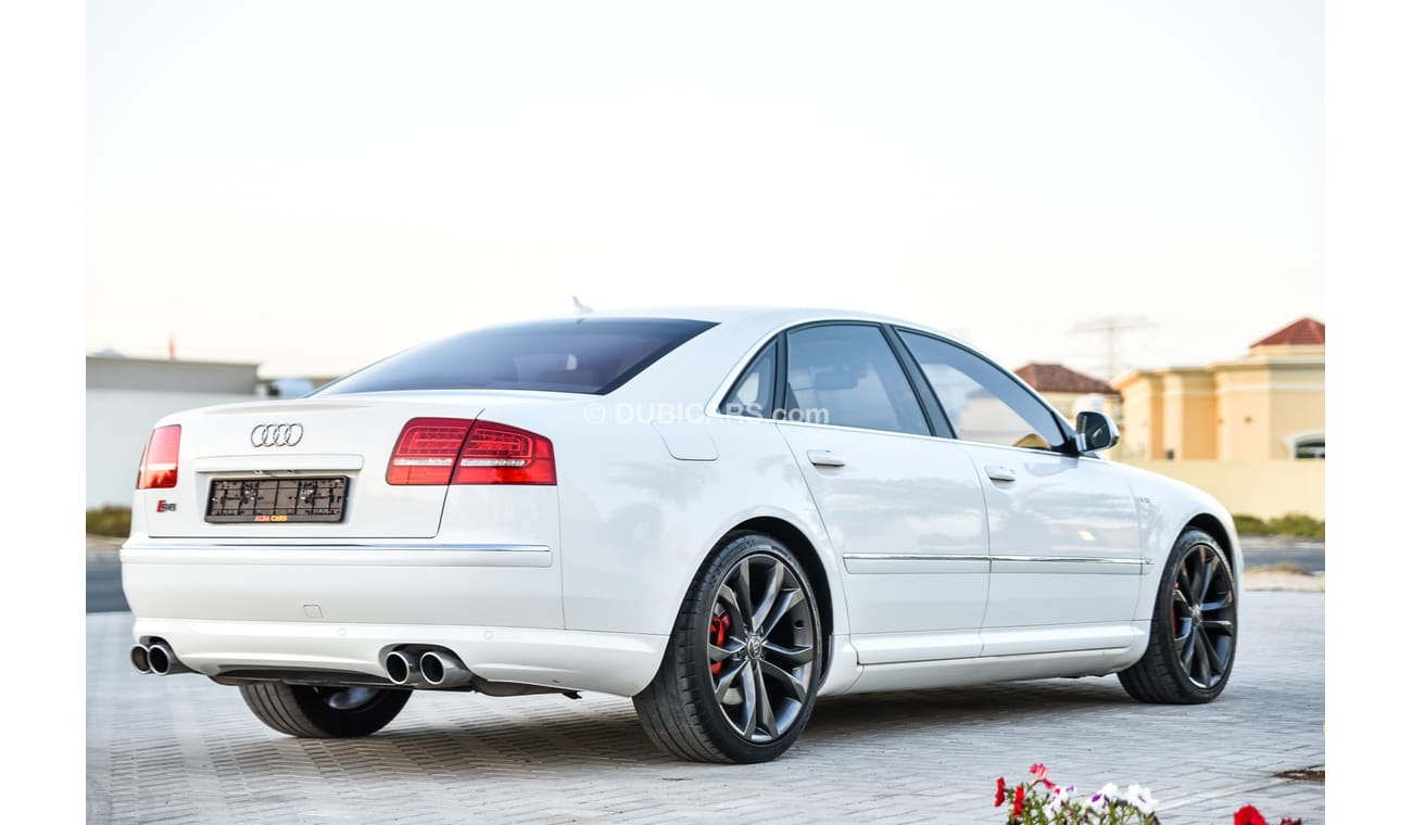 Audi S8