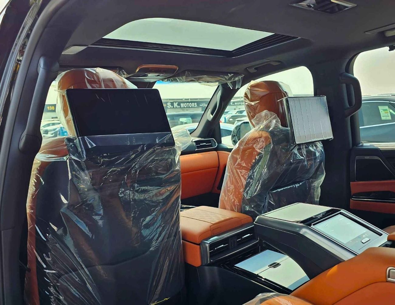 Lexus LX 700h HYBRID URBAN |3.5L PETROL | RADAR | HEADUP DISPLAY | 360* CAMERA | PWR WITH LEATHER SEATS | SUNROOF