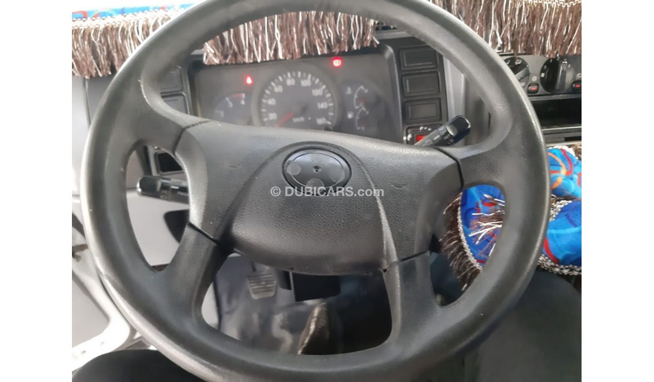 Mitsubishi Fuso Canter 14 FEET (LOT# 1328)