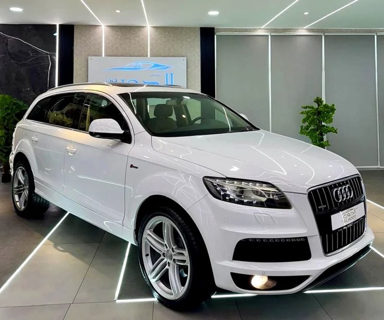 Audi Q7 AMAZING WHITE S_LINE V6 || FULL OPINION || GCC || 7 SEATS || ACCIDENT FREE