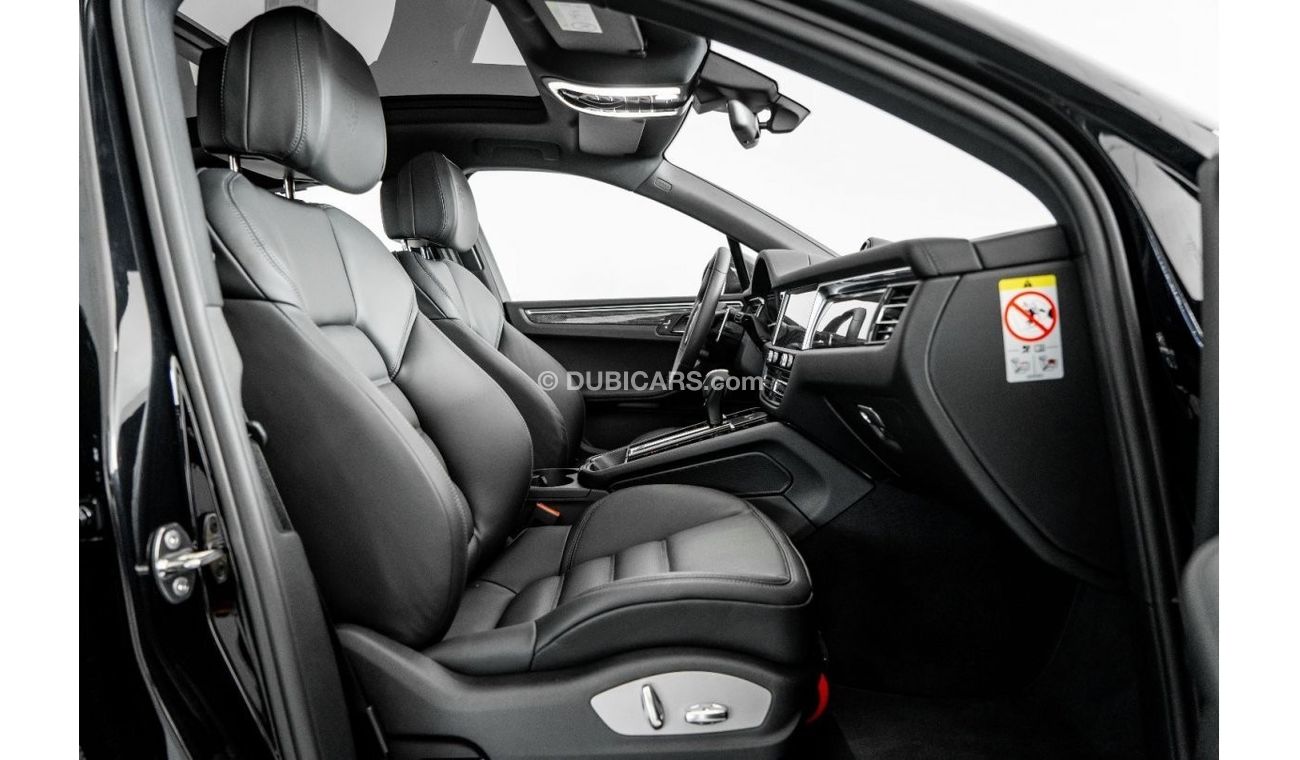 بورش ماكان 2023 Porsche Macan T / New Delivery / Porsche Warranty