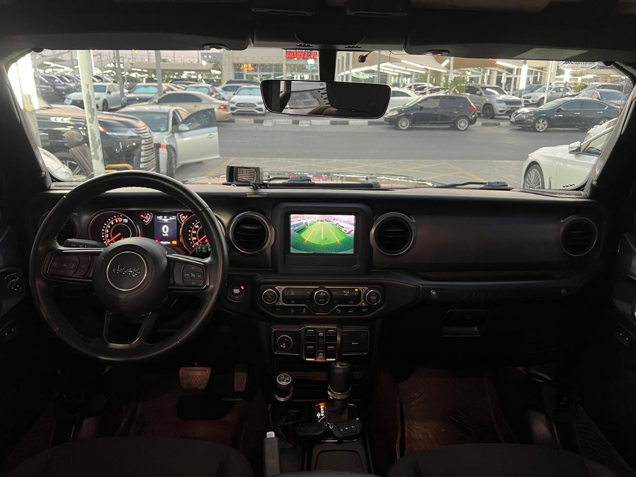 Jeep Wrangler Jeep wrangler unlimited sport V6, Model 2021 Gcc specs  original paint no accident, Under dealer war