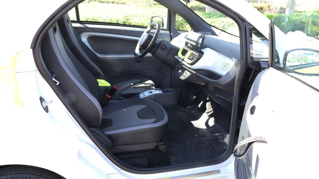 XEV YoYo PRO Urban Electric Car 2024 Model