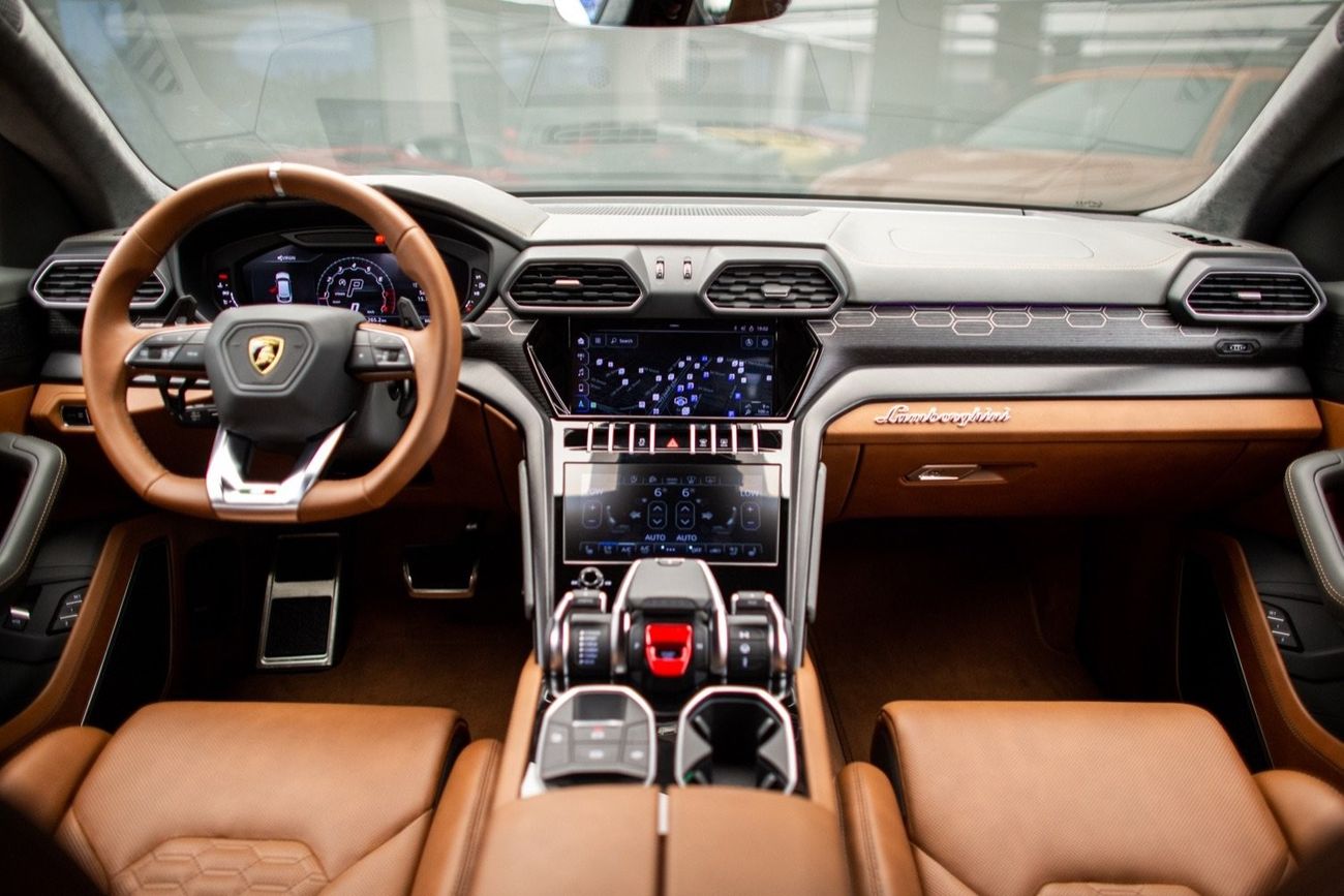 Lamborghini Urus Gcc | Dealer Warranty + Service