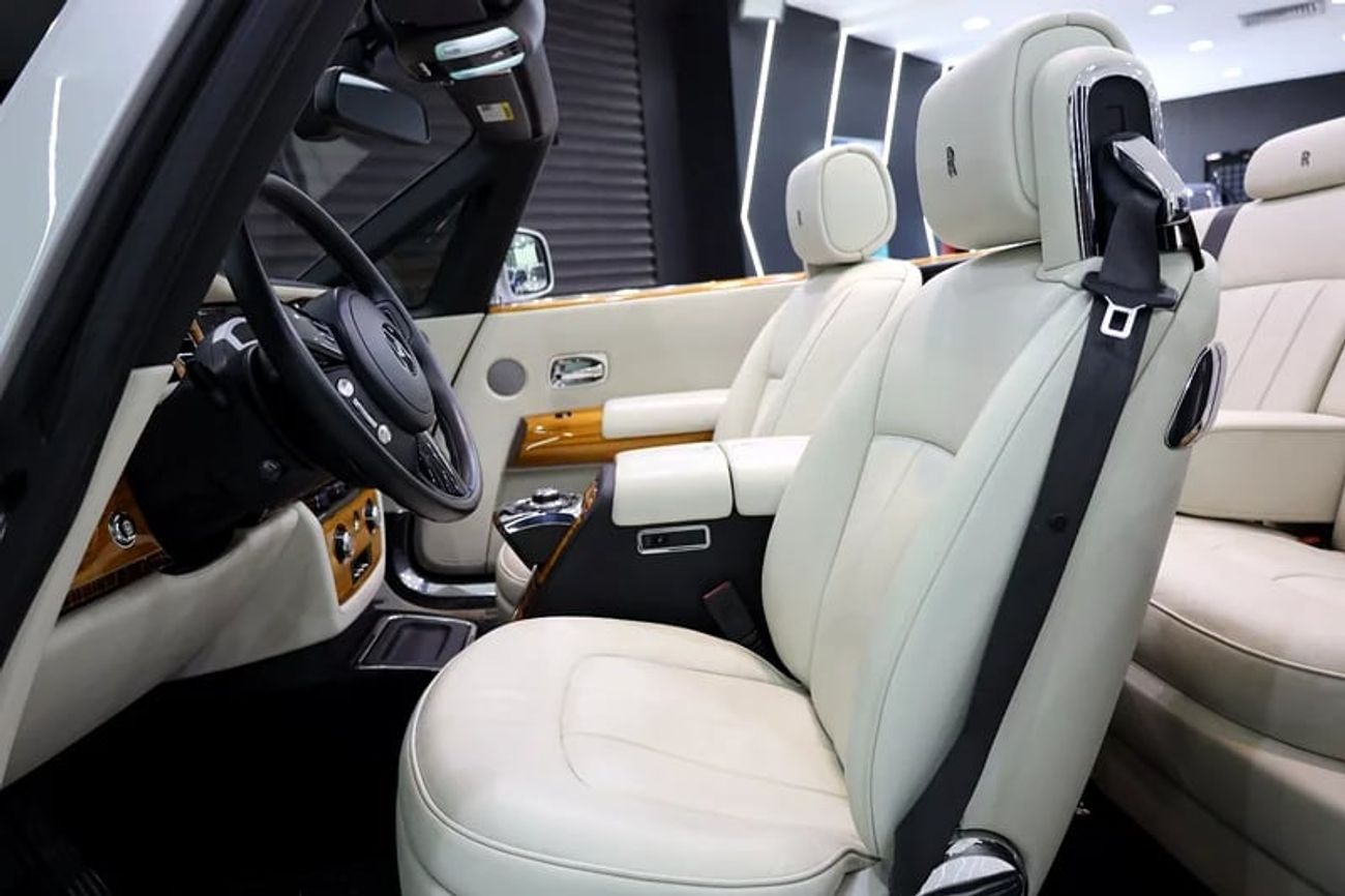 Rolls-Royce Phantom Drophead 6.8L