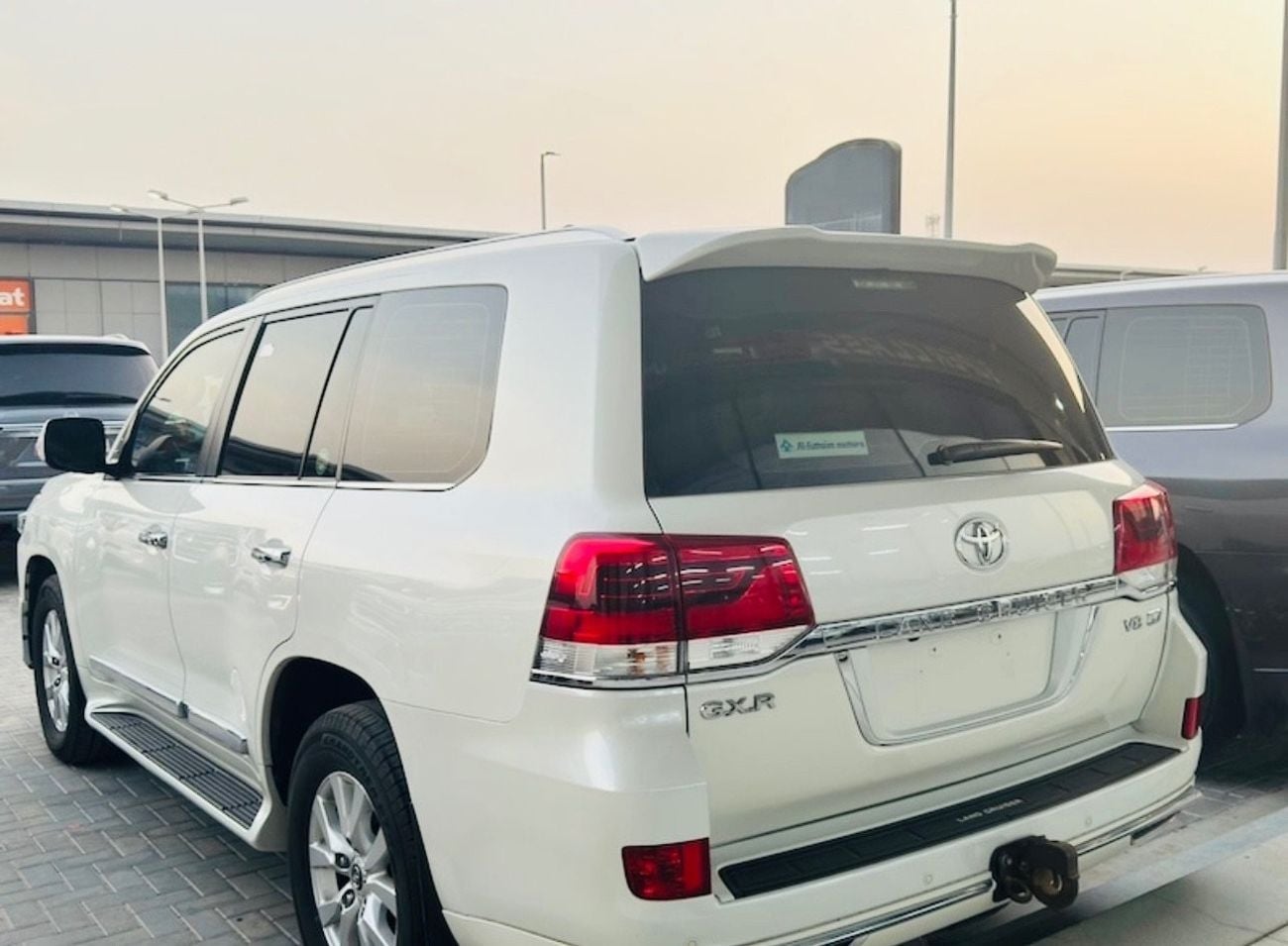 Toyota Land Cruiser GXR Toyota Land Cruiser 2018 v8 5.7 full options