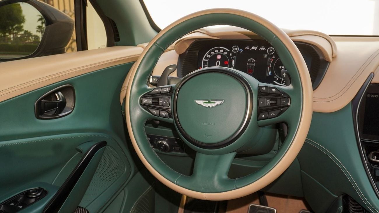 أستون مارتن DBX أستون مارتن DBX 707 2024