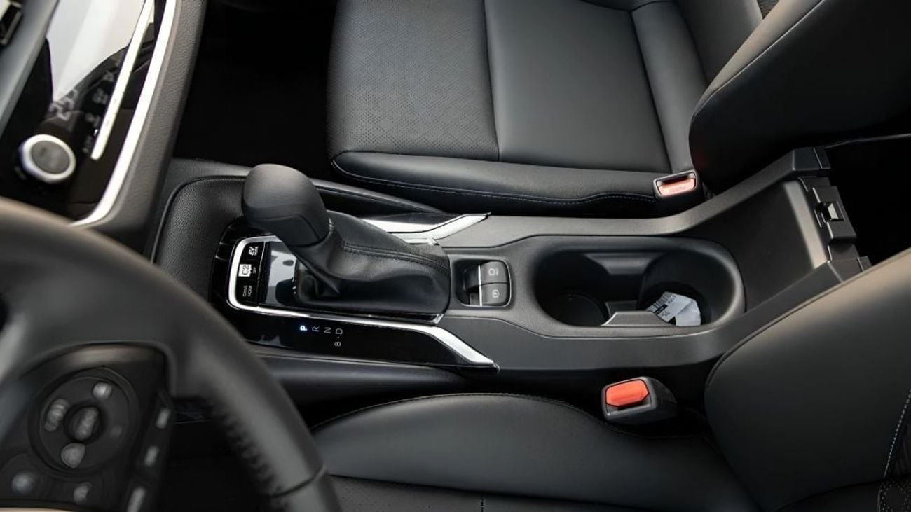 Toyota Corolla 1.8 HYBRID (ELITE)