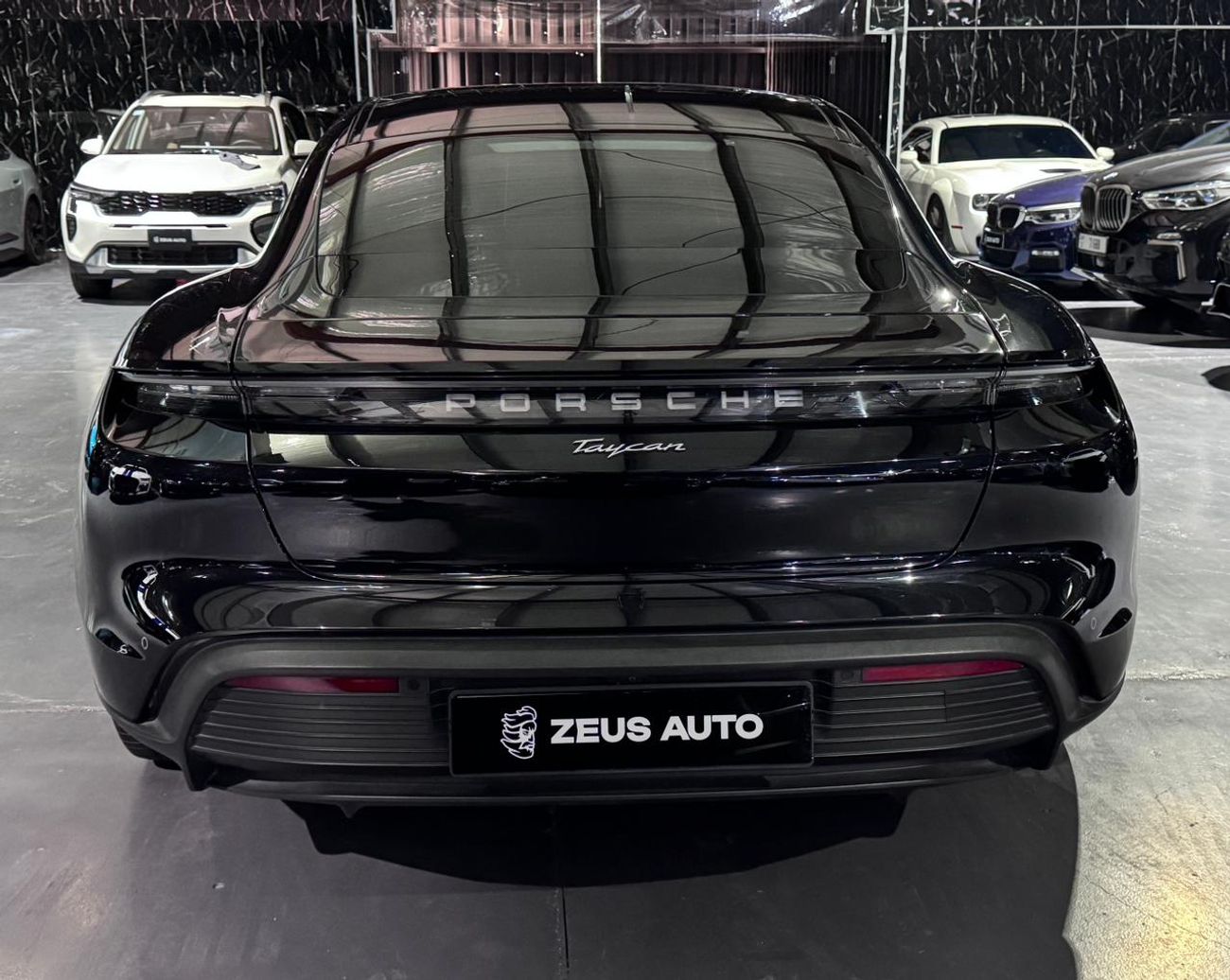 بورش تايكان 4S