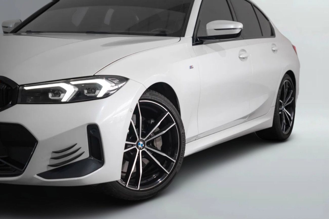 BMW 330i 2023 BMW 330i / Full Agency Service History / Warranty