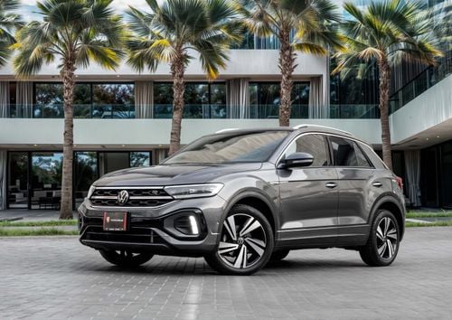 فولكس واجن T ROC R-Line T-Roc R-LINE | 2,155 P.M | 0% Downpayment | EXTENDED WARRANTY | FULL OPTION!