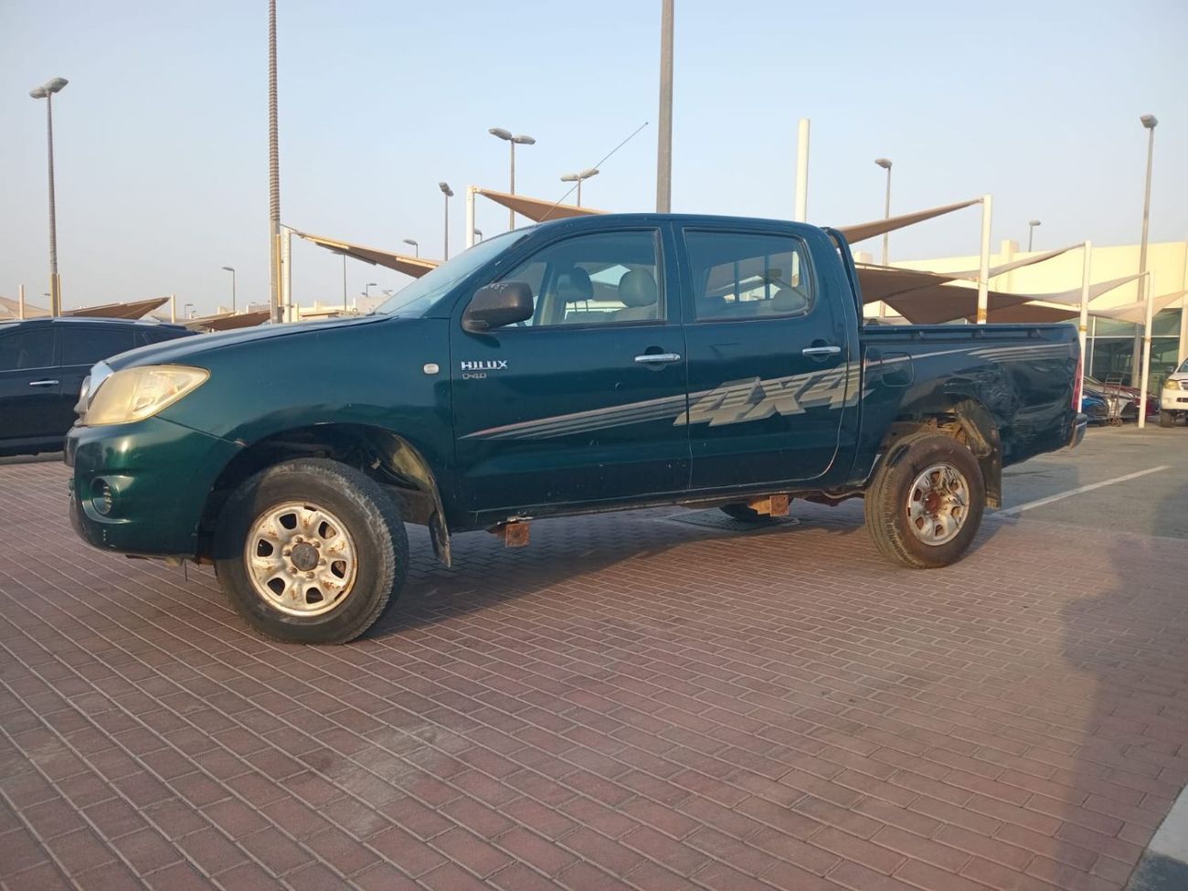 تويوتا هيلوكس DC 2.4L 4WD DIESEL MANUAL TRANSMISSION