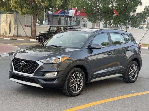 Hyundai Tucson Full Option Full panorama 2.4 push start