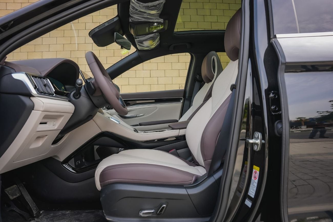 بي واي دي سونغ بلس COMFORT سيارة BYD Song Plus DM-i موديل 2025، إصدار القيادة الذكية بمدى 112 كم، 0 كم