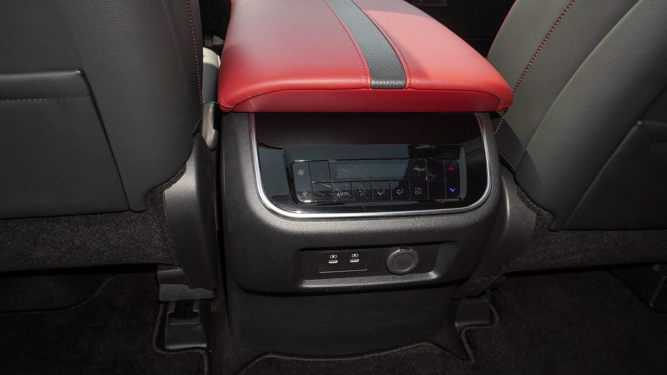 Nissan Patrol LE Platinum City 3.5L