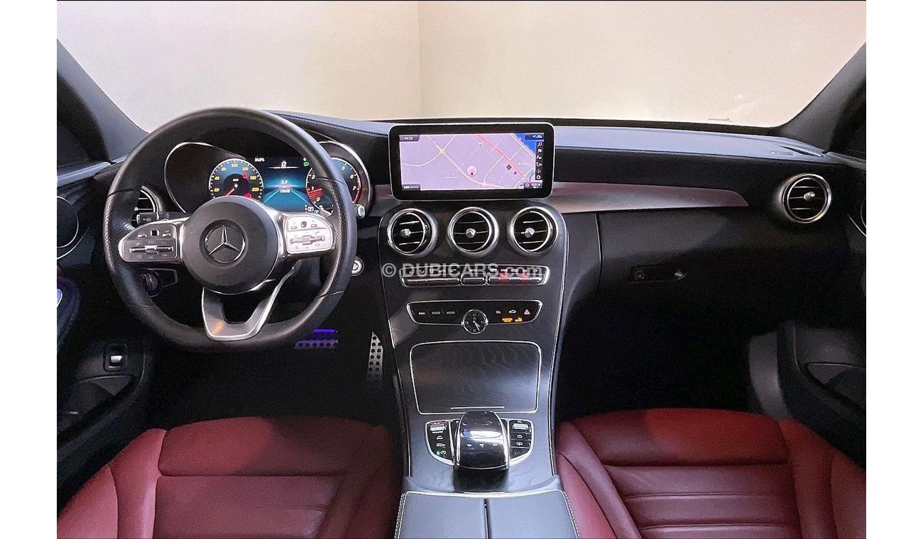 مرسيدس بنز C 200 Premium (AMG Line)
