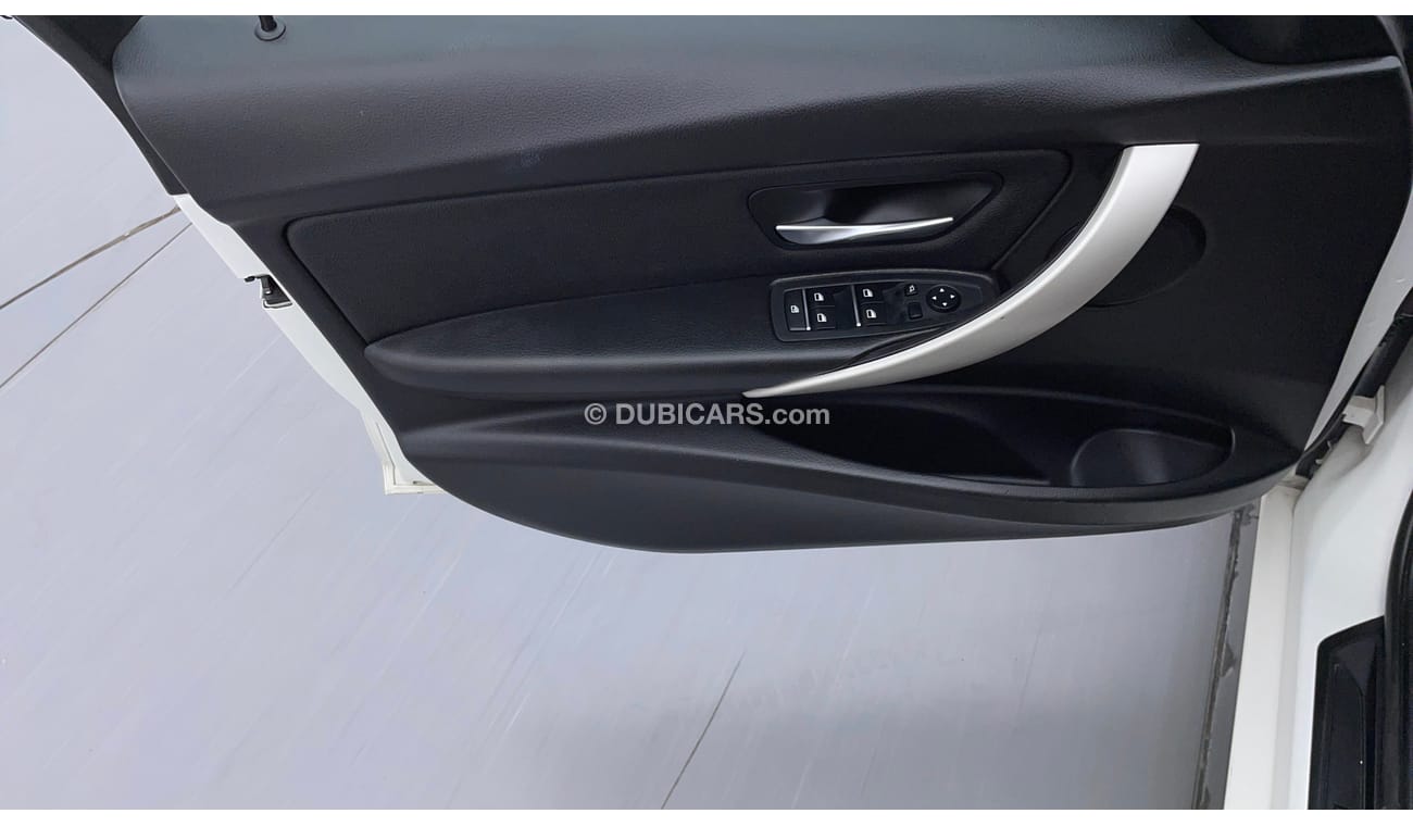 BMW 318i EXECUTIVE 1.5 | Zero Down Payment | Free Home Test Drive