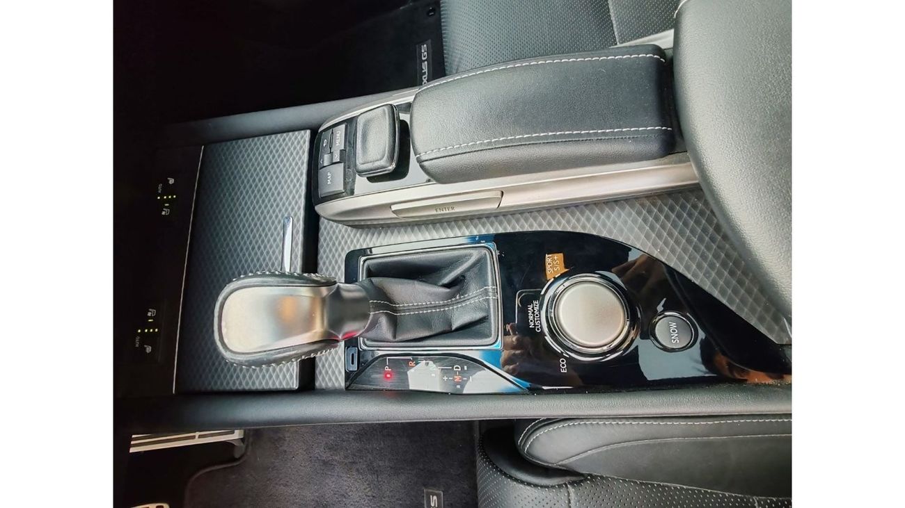 Lexus GS350 F-Sport Warranty one year