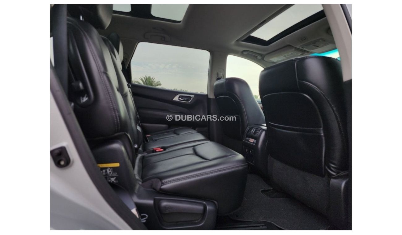 نيسان باثفايندر full options